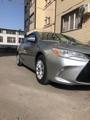 гибрид фит: Toyota Camry: 2.5 л | 2017 г. | Седан