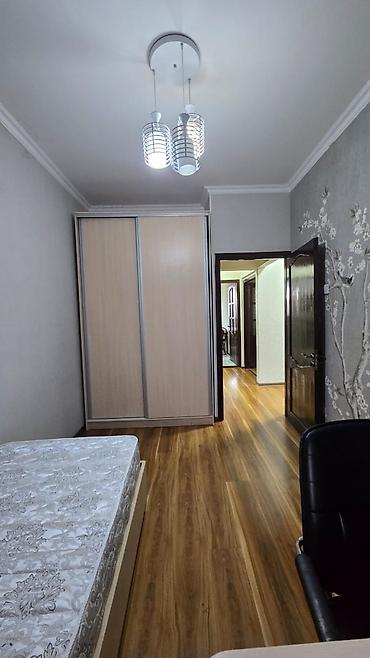 Продажа квартир: 3 комнаты, 63 м², 7 мкр 106 серия, 8 этаж, Косметический ремонт — 2