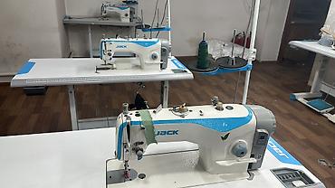 Промышленные швейные машинки: Срочно продаю 1. прямострочные швейные машинки 2. 4х нитка 3 — 9