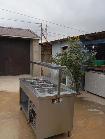 Dərin dondurucular: Yemək üçün Dəzgah - Material: paslanmayan polad korpus, şüşə ön