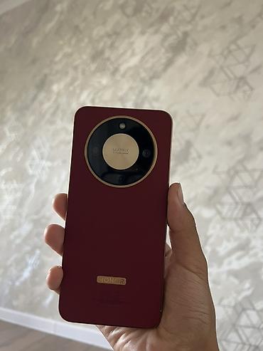 oneplus 10r: Honor X9d, Б/у, 256 ГБ, цвет - Золотой — 1