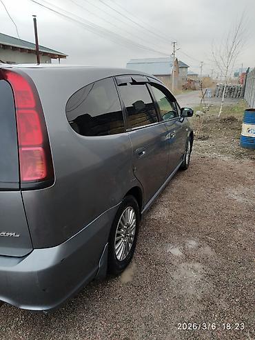 Honda: Honda Stream: 2004 г., 1.7 л, Минивэн — 4