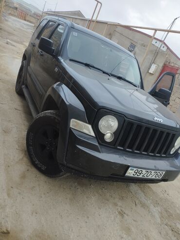 belarus traktör satışı: Jeep Liberty: 3.7 l | 2011 il | 155000 km Universal