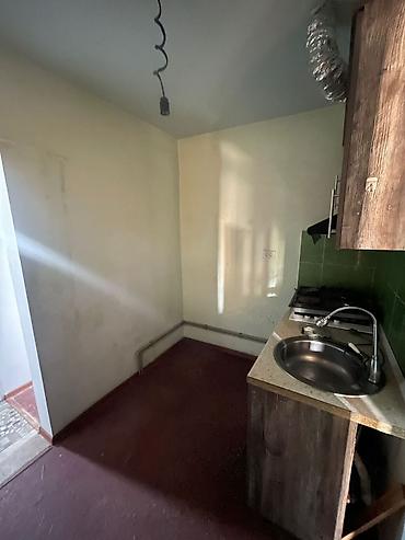 аренда помещений 35кв: : 35 м², Другой тип здания, С ремонтом, С отдельным сан узлом — 5