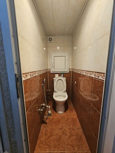 Uzunmüddətli kirayə mənzillər: Menzil Azadliq prospektinde yerlesir, Azadliq metrosuna 2 deqiqelik — 10