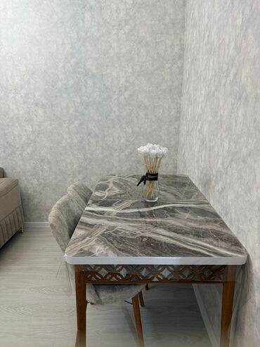 metbex ucun qaz sobalari: Mətbəx üçün, İşlənmiş, Açılmayan, Dördbucaq masa, 4 stul