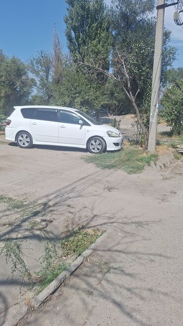 Toyota: Toyota Ipsum: 2004 г., 2.4 л, Автомат, Бензин, Вэн/Минивэн