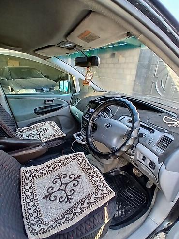 plug in hybrid: Toyota Estima: 2002 г., 2.4 л, Автомат, Газ, Минивэн — 9