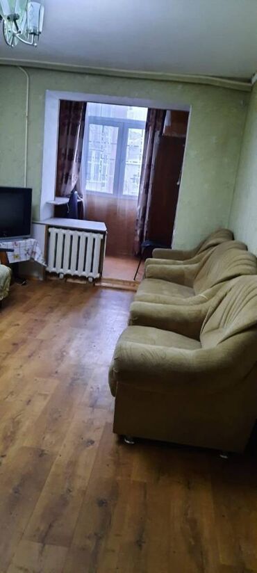 купить квартиру сталинка: 1 комната, 32 м², Индивидуалка, 4 этаж, Старый ремонт