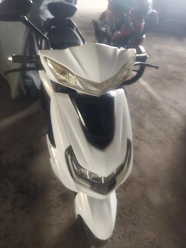 en ucuz elektrikli scooter: LUYUAN elektrik skuter - Rəng: ağ/qara gövdə, idman üslublu dizayn — 3