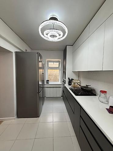 Продажа коттеджей и домов: ✨СРОЧНО 🏡 ПРОДАЕТСЯ ДОМ В АК-ОРДО 📍 Локация: район Ак-Ордо 📐 Площадь — 14