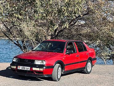 rexton j4: Volkswagen Vento: 1994 г., 1.8 л, Механика, Бензин, Седан — 1