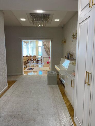 Yeni tikili: 3 otaqlı, Yeni tikili, 136 kv. m -da lalafo.az — 5 Yeni tikili: 3 otaqlı, Yeni tikili, 136 kv. m — 5