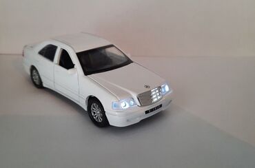 Avtomobil modelləri: Toyota Camry 1:32 miqyaslı metal oyuncaq model avtomobil - Material -da lalafo.az — 6 Avtomobil modelləri: Toyota Camry 1:32 miqyaslı metal oyuncaq model avtomobil - Material — 6