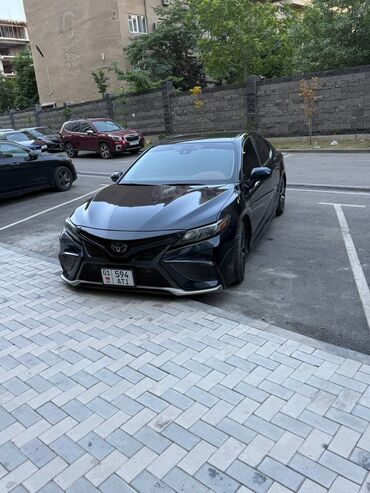 ящик для инструментов в машину: Toyota Camry: 2021 г., 2.5 л, Типтроник, Бензин, Седан