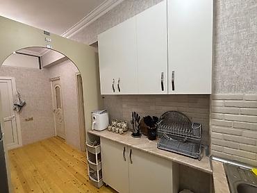 Yeni tikili: 3 otaqlı, Yeni tikili, 58 kv. m — 12