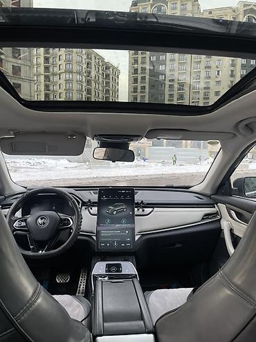 Weltmeister: Weltmeister EX5, 2022 г., 33000 км, Передний, В наличии — 13