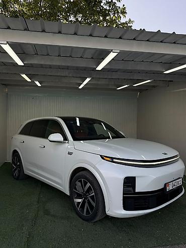 lend kruzer 200: Lixiang L7: 2023 г., 1.5 л, Вариатор, Гибрид, Кроссовер — 2
