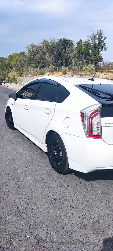 prius 2011: Toyota Prius: 2012 г., 1.8 л, Вариатор, Гибрид, Хэтчбэк — 5