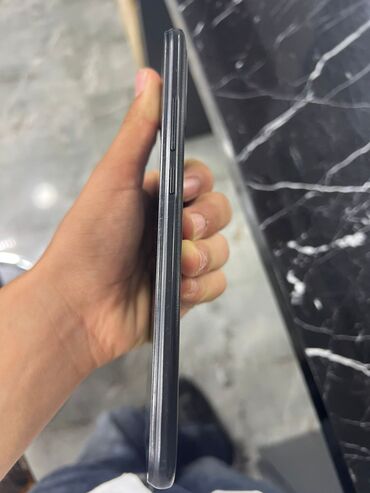 poco m4 pro 5g qiymeti: Poco C40, 64 ГБ, цвет - Черный, Отпечаток пальца