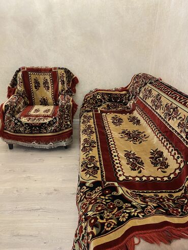 Текстиль: Продаю покрывало на диван и два кресла ковровый дивандек. Покрывало