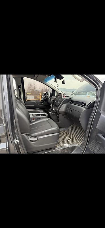 Hyundai: Hyundai Staria: 2022 г., 3.5 л, Автомат, Газ, Минивэн — 16