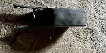 mercedes disk teker satisi: Avtomobil üçün orta konsol/dirsəkaltı - Rəng: qara - Material — 1