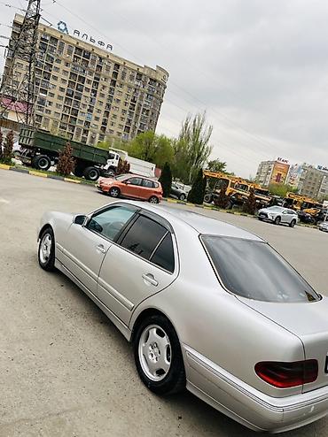 Mercedes-Benz: Mercedes-Benz E-Class: 2002 г., Автомат, Седан — 4