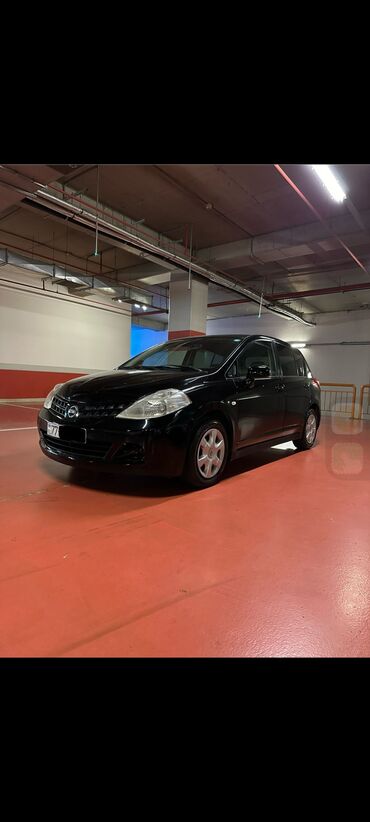 belarus 892 satisi: Nissan Tiida: 1.5 l | 2012 il Hetçbek