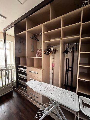 Долгосрочная аренда домов: 350 м², 6 комнат — 5