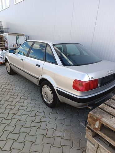 Audi: Audi 80: 1994 г., 2 л, Механика, Бензин, Седан