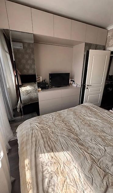 юговосток: 3 комнаты, 61 м², Асанбай мкр 105 серия, 5 этаж, Свежий ремонт — 2