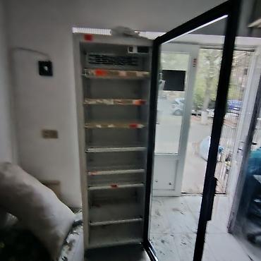 indezit soyuducu: Vitrin tipli ticarət soyuducusu - Şaquli, şüşə qapılı model – mağaza — 2