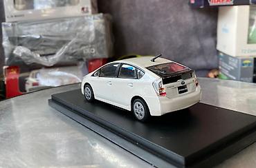 r16 prius: Toyota, 2009 il, 1:43, Dəmir, Ödənişli çatdırılma — 10