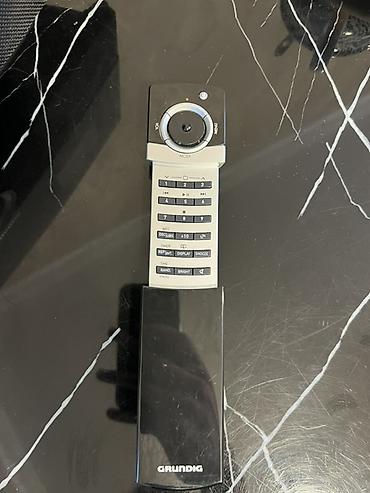 masaustu komputer dəsti: Grundig Ovation 3 – kompakt musiqi mərkəzi - Model: Grundig Ovation 3 — 2