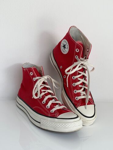 Sneakers & Athletic shoes: Converse, 42, color - Red