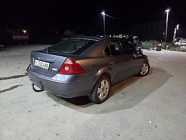 fort: Ford Mondeo: 2002 г., 2 л, Механика, Бензин, Лифтбек — 3