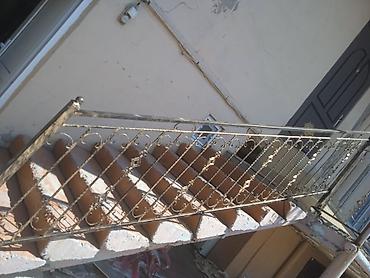 Barmaqlıqlar: Pəncərələr üçün qızılı rəngdə, dəmir barmaqlıqlar. Dekorativ — 15