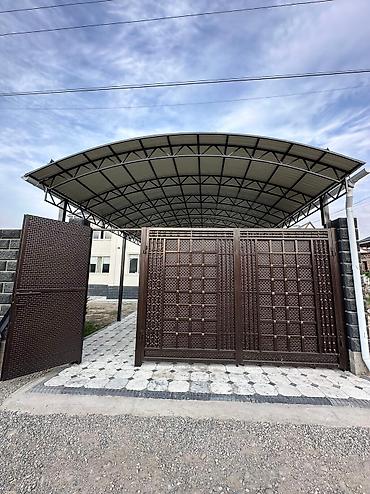 Продажа коттеджей и домов: 7 комнат, 180 м², 4 соток, Бишкек, Ак-Ордо 2 ж/м Риэлтор — 30
