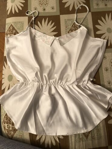 Spavaćice: XL, Novo — 5