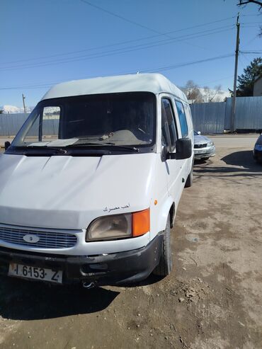 Ford: Ford Transit: 1992 г., 2.5 л, Механика, Дизель, Фургон