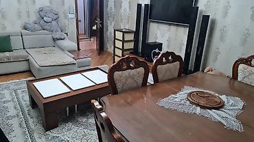 otağ: Kirayə 4 otaqlı mənzil. Student qızlar üçün 4 otaqlı mənzil. 1 nəfər — 3