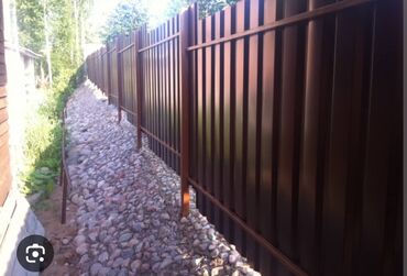 Металлические трубы для заборов: Забор из профнастила заборы из профнастила забор из гитер сетки — 4