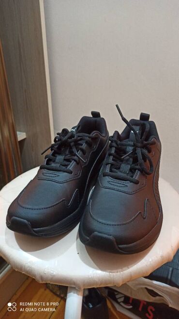 обувь puma: Продаю новые кроссовки Puma оригинал 
Из Дубай, размер 37,5