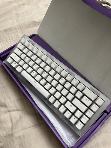 ноутбуки покупка: EPOMAKER tk-68 Механическая клавиатура 65% с желтыми свичами Срок