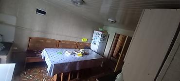 Продажа коттеджей и домов: Продаётся дом с двумя земельными участками (общая площадь 9 соток) — 9