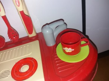 Oyuncaqlar: Baha alınıb! Soba üşaq üçün böyük səsi və işığları var + başqa qabları — 3