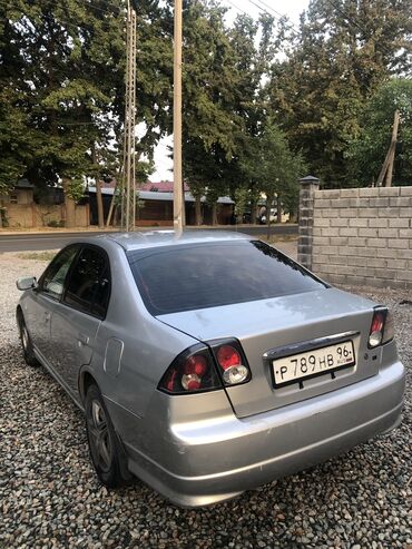 камаро шевроле: Honda Civic: 2004 г., 1.5 л, Автомат, Бензин, Седан