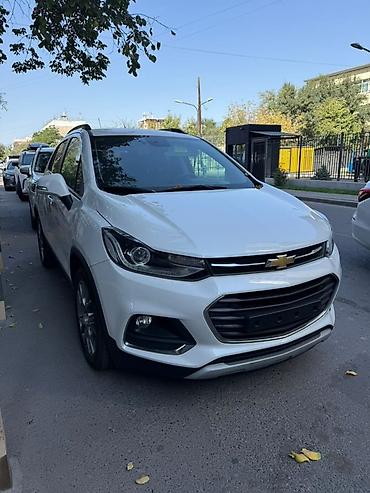 Продажа авто: Chevrolet Trax: 2020 г., 1.6 л, Автомат, Дизель, Кроссовер — 4