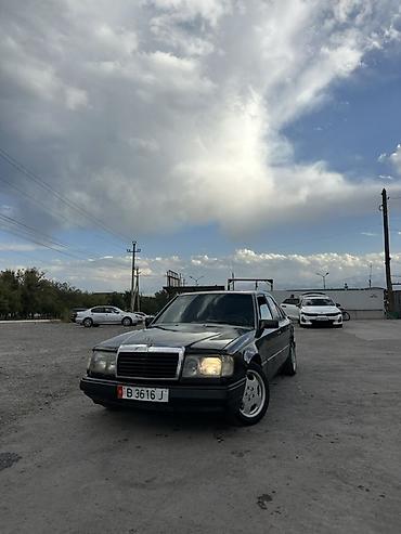 двигатель ом 604: Mercedes-Benz W124: 1990 г., 2.3 л, Автомат, Бензин, Седан — 2